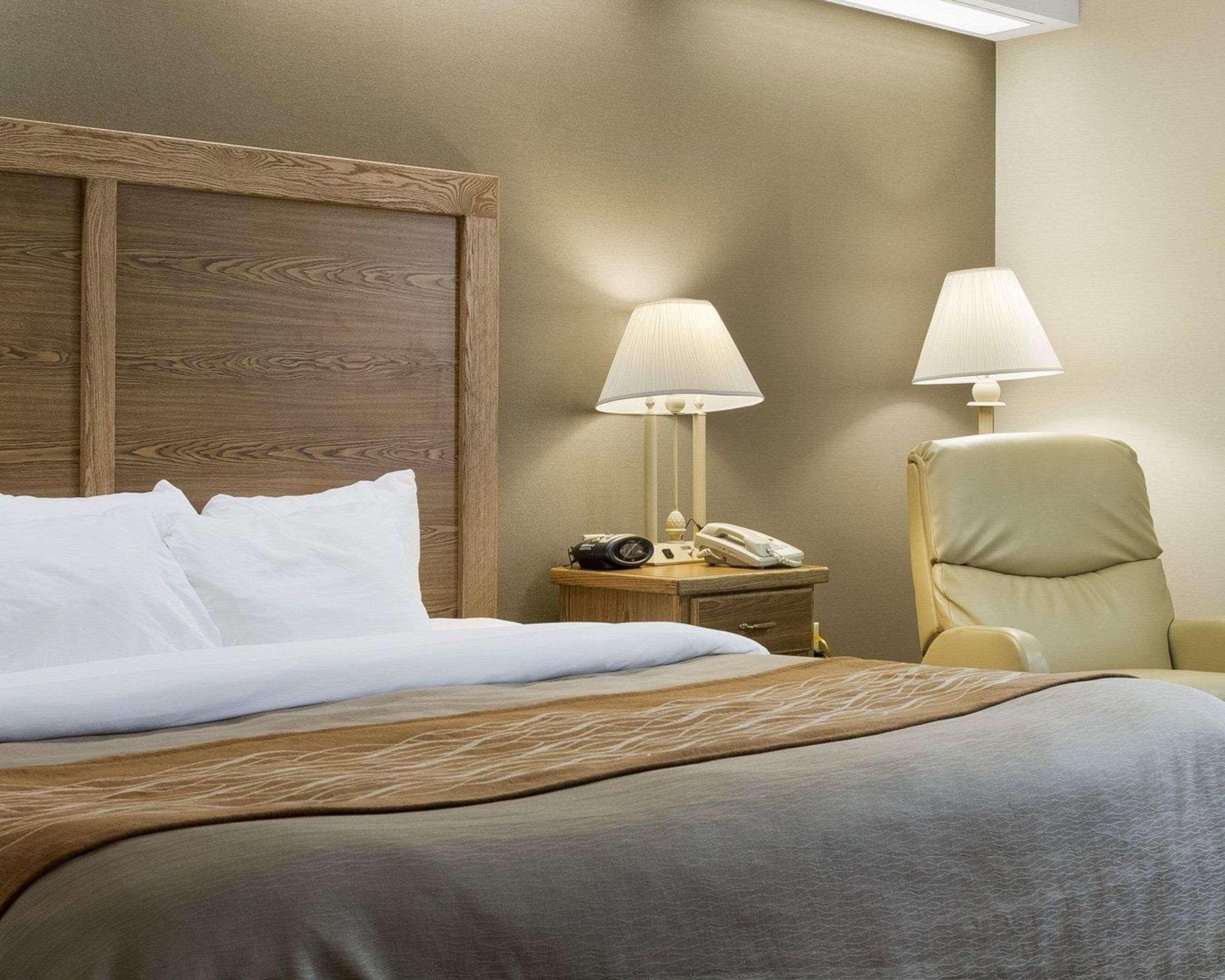 Quality Inn Bismarck I-94 Zewnętrze zdjęcie