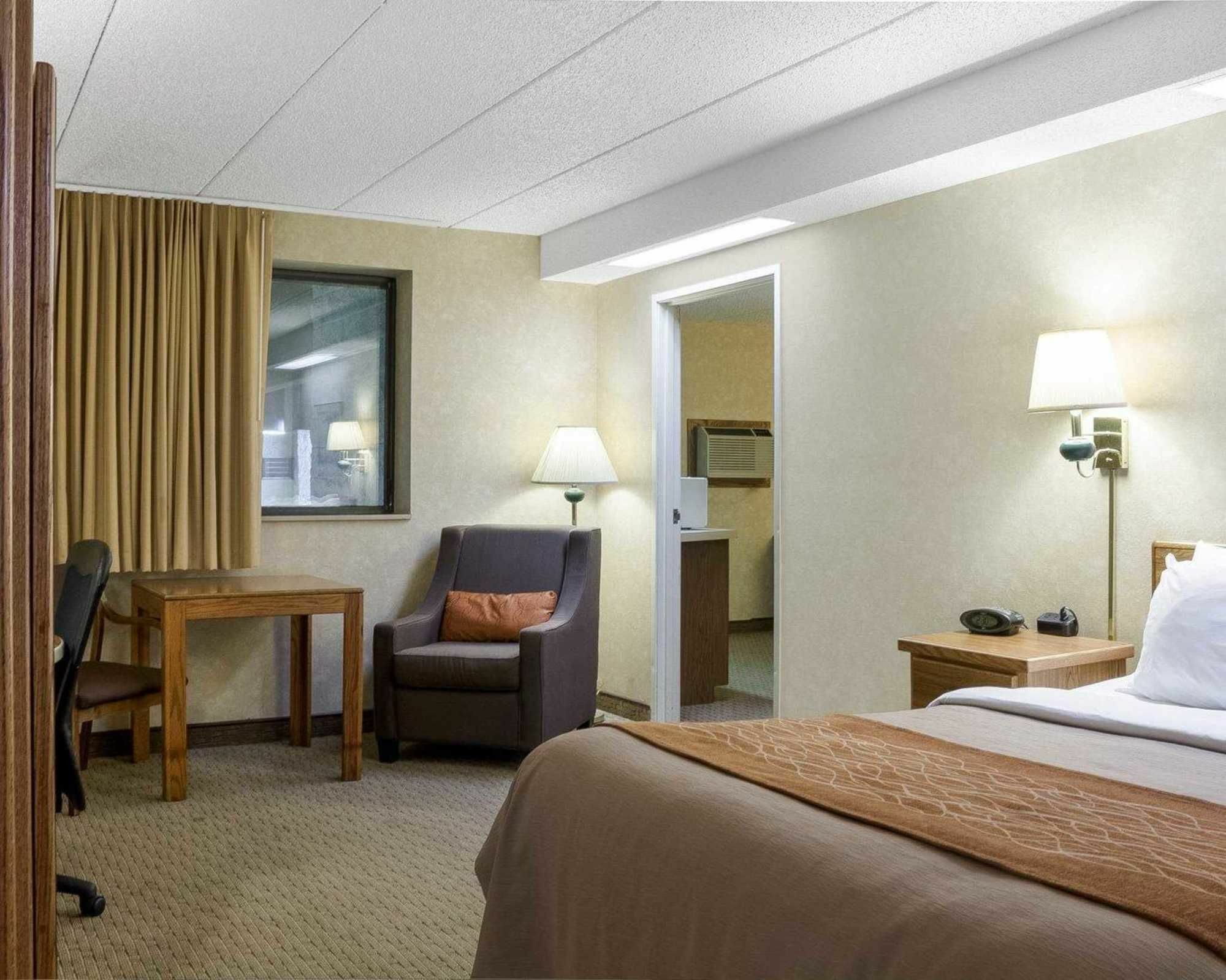 Quality Inn Bismarck I-94 Zewnętrze zdjęcie